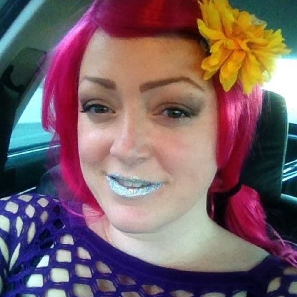 Meet your Posher, Renee